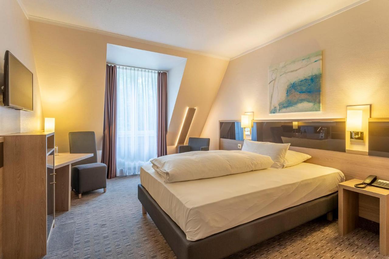 Parkhotel Berghoelzchen Hildesheim Ngoại thất bức ảnh