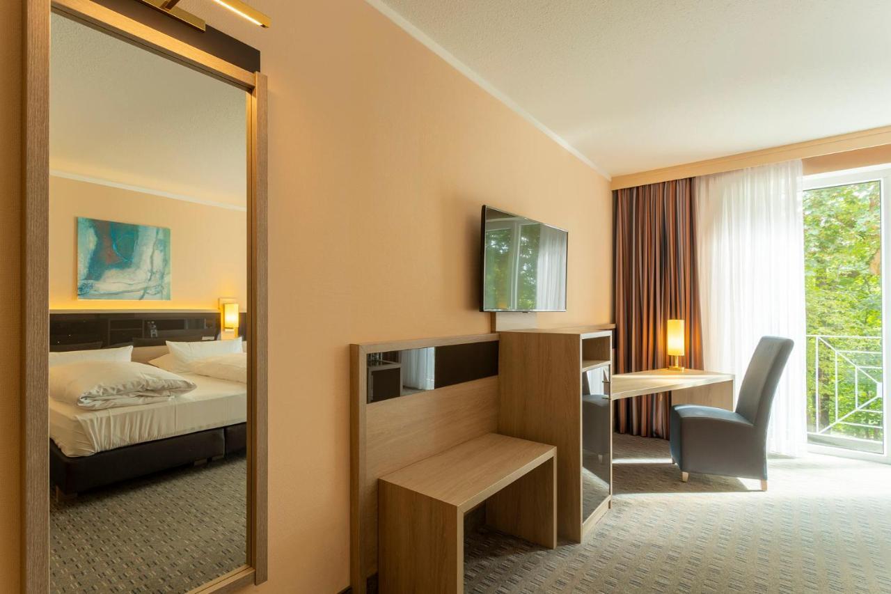 Parkhotel Berghoelzchen Hildesheim Ngoại thất bức ảnh