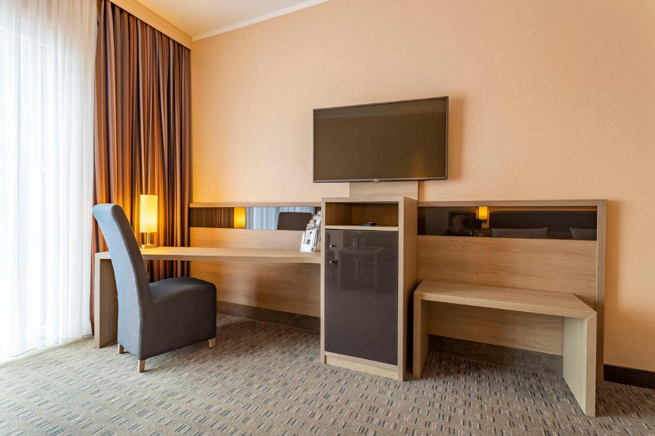Parkhotel Berghoelzchen Hildesheim Ngoại thất bức ảnh